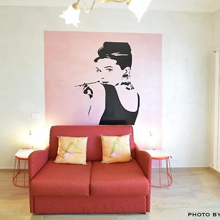 Casa Vacanza La Signorina ローマ エクステリア 写真