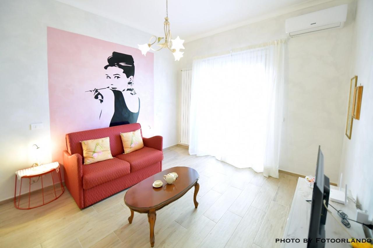 Casa Vacanza La Signorina ローマ エクステリア 写真