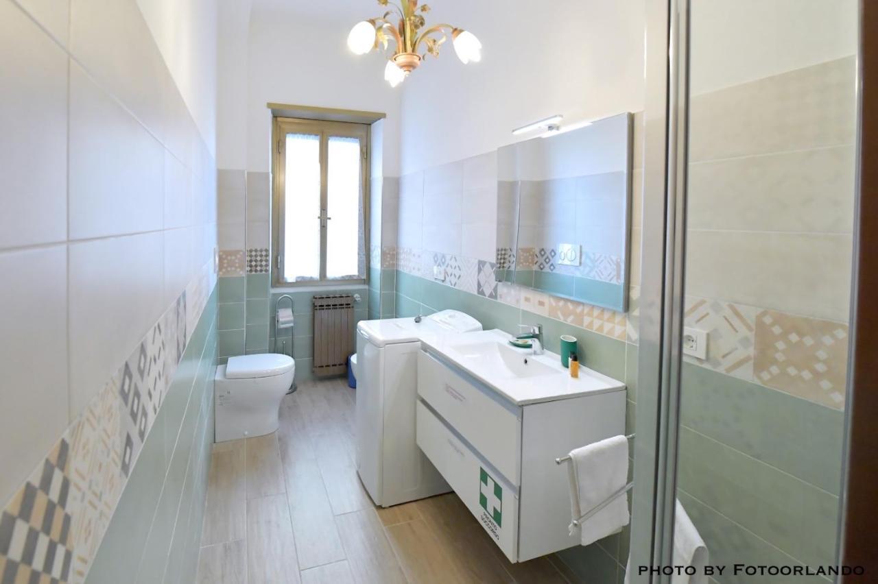 Casa Vacanza La Signorina ローマ エクステリア 写真